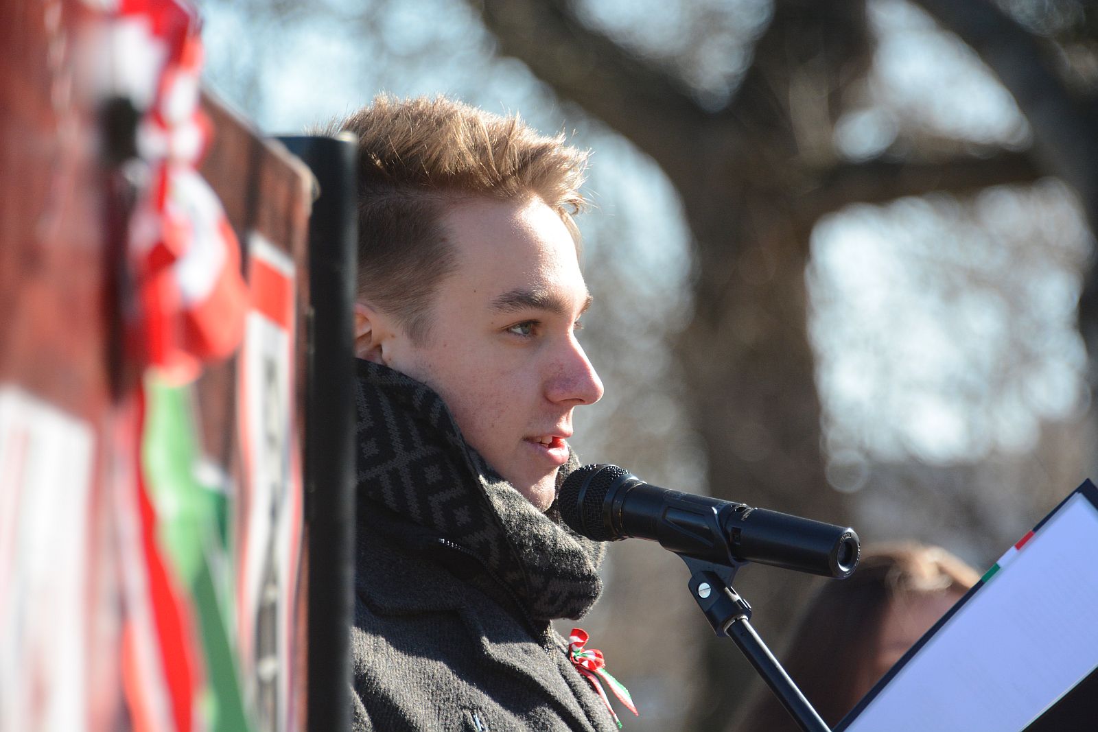 Széchenyisek megemlékezése a Halesz ligetben